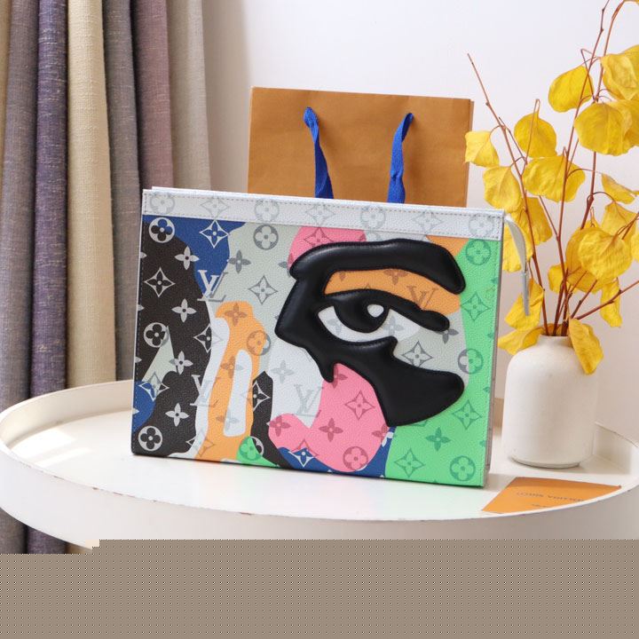LV Clutch Bags